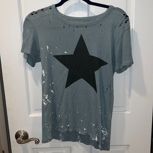Blue/gray distressed tee w/ paint splatter and a star. In perfect condition!